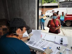 reparto-alimentos-el-salvador